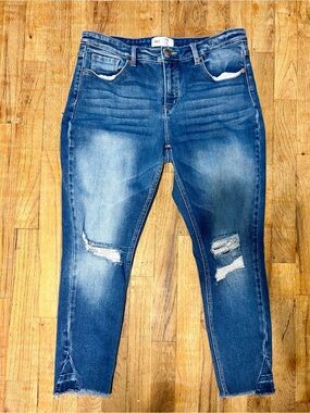 BKE Gabby Curvy High Rise Distressed Ankle Skinny Jeans Women's Size 29